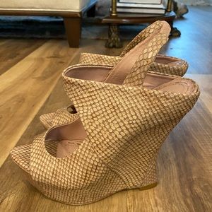 Alice & Olivia Heels